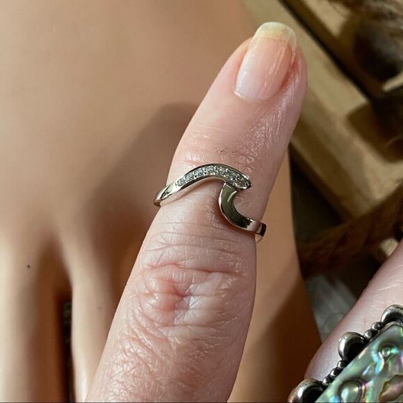 Wave CZ Sterling Silver Toe Ring Midi Ring - Picture 4 of 5